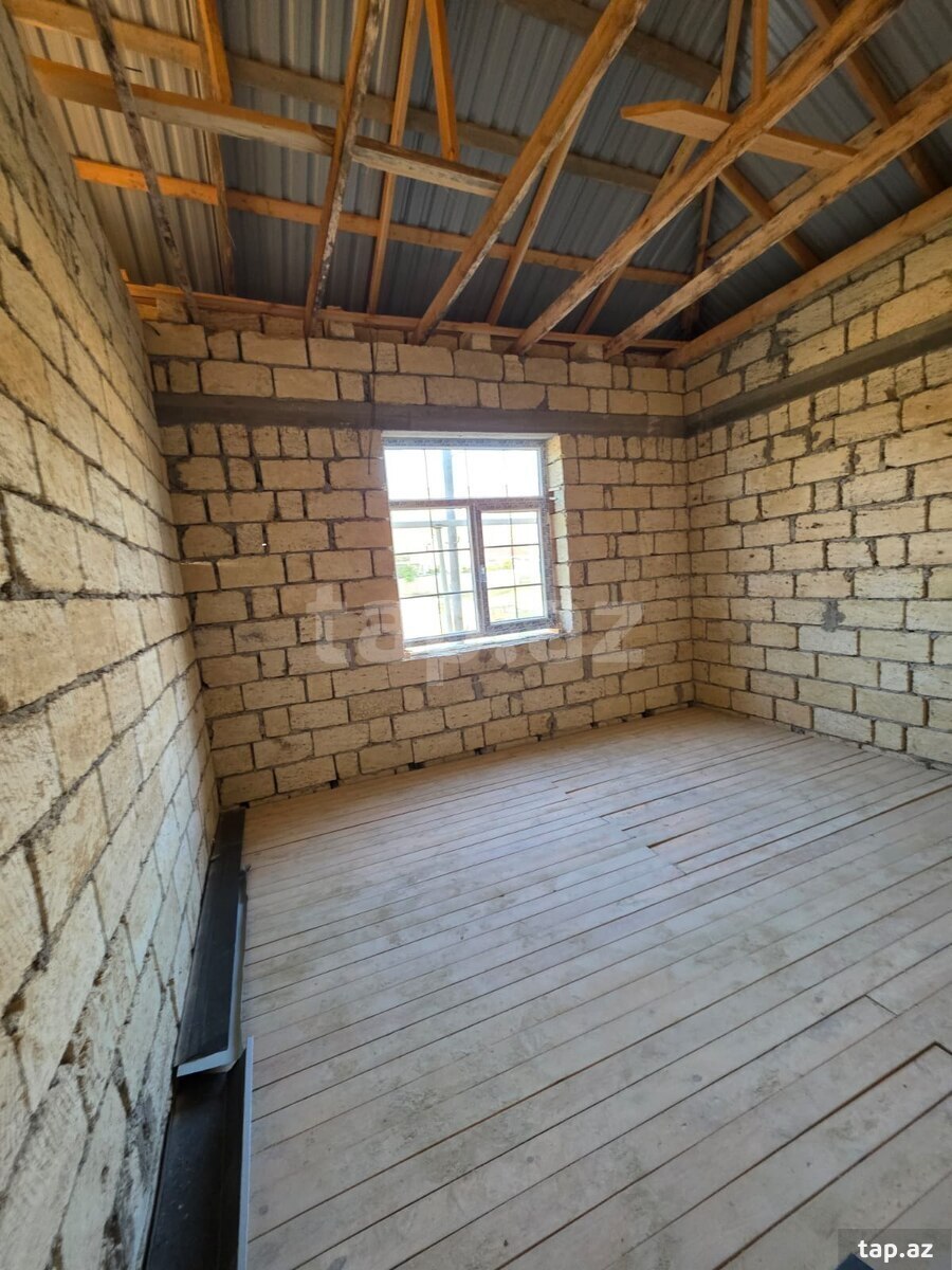 Həyət evi, Qobu qəs. (2)