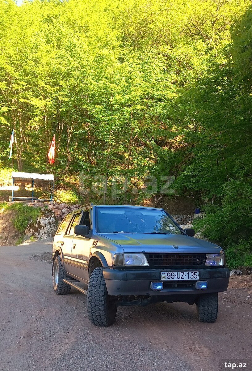 Opel Frontera, 1993 il