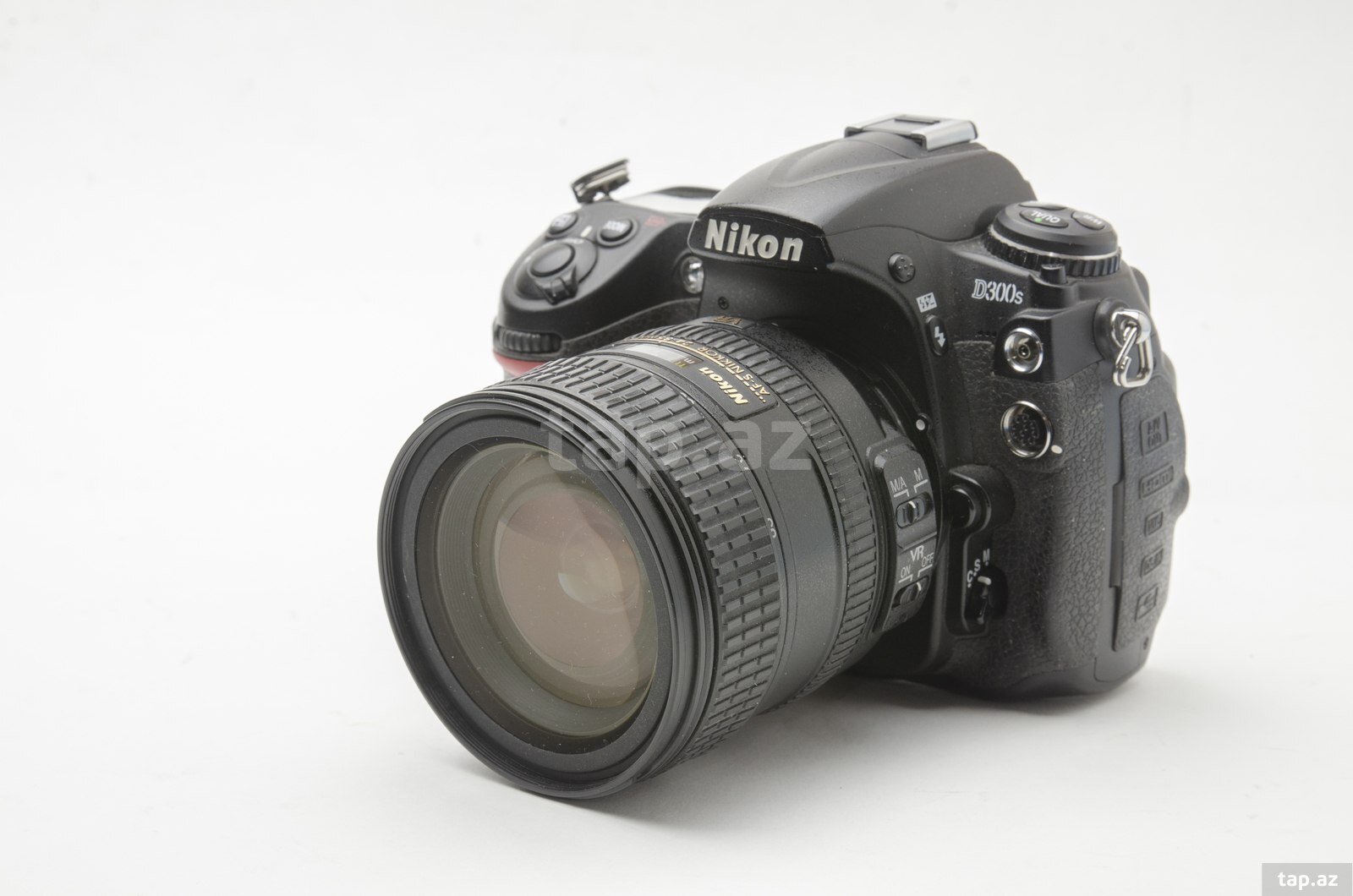 Nikon D300s
