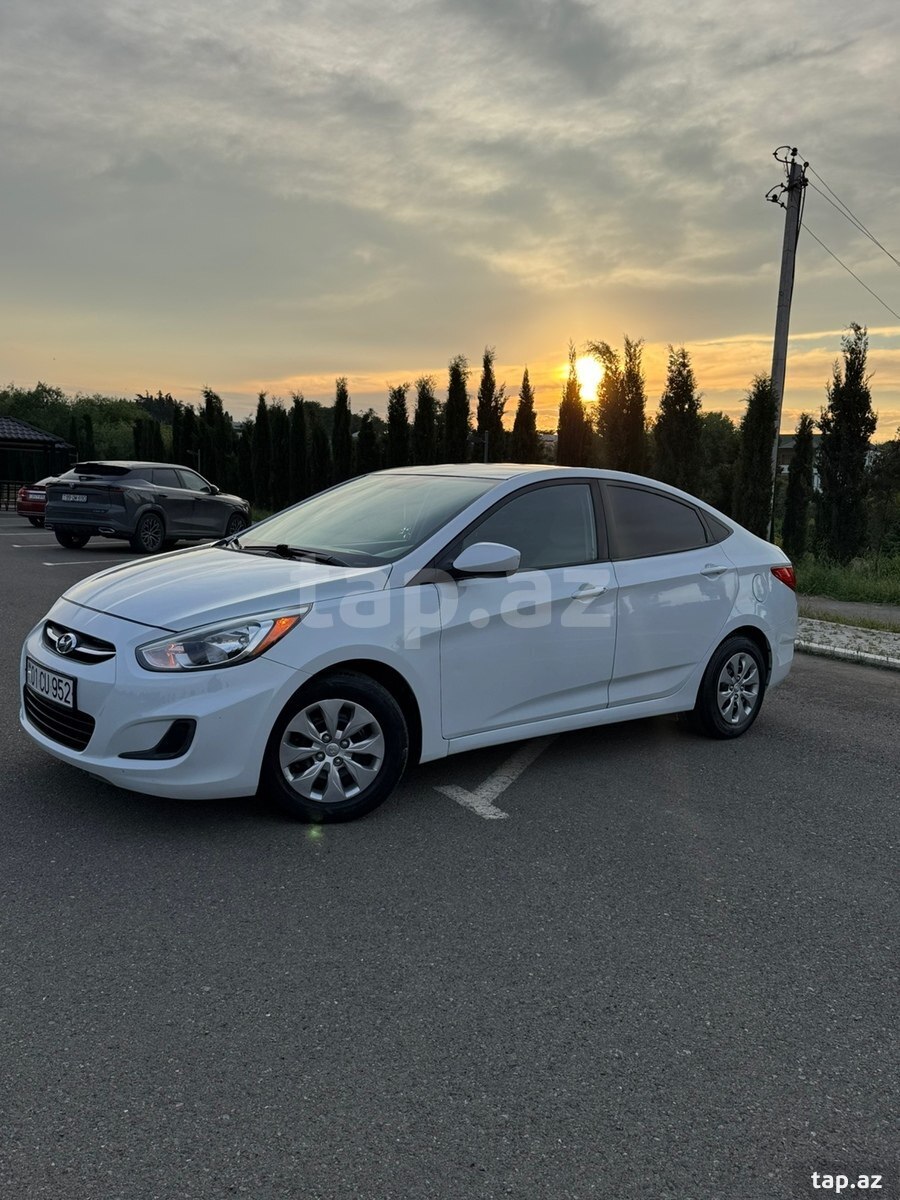 Hyundai Accent, 2017 il (4)