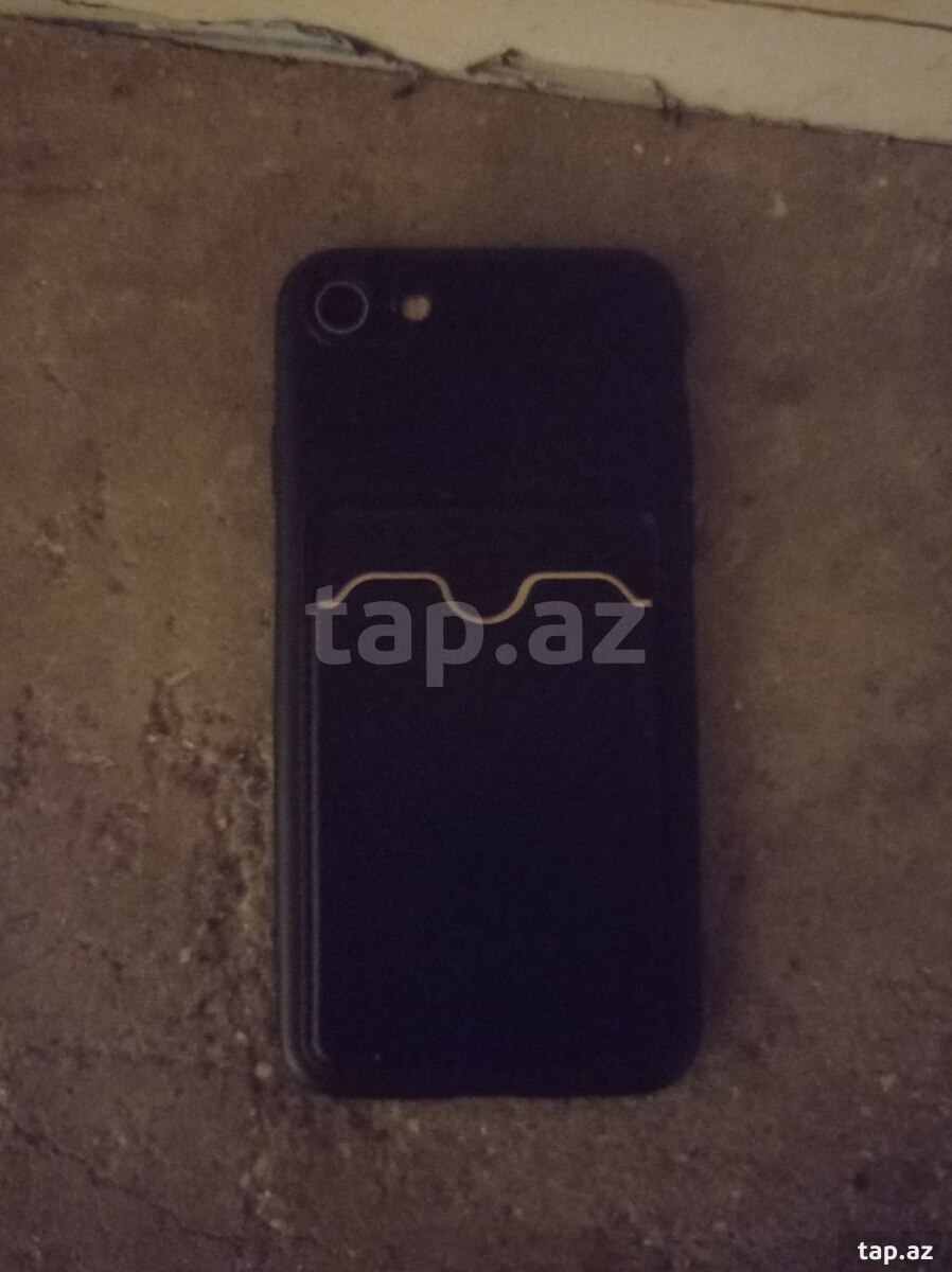 Apple iPhone 7 Jet Black 32GB