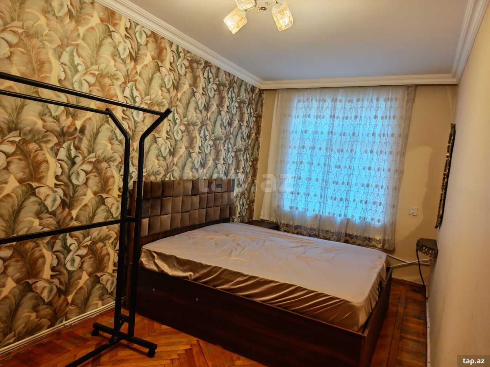 3-otaqlı yeni tikili kirayə verilir, Elmlər Akademiyası m., 70 m²