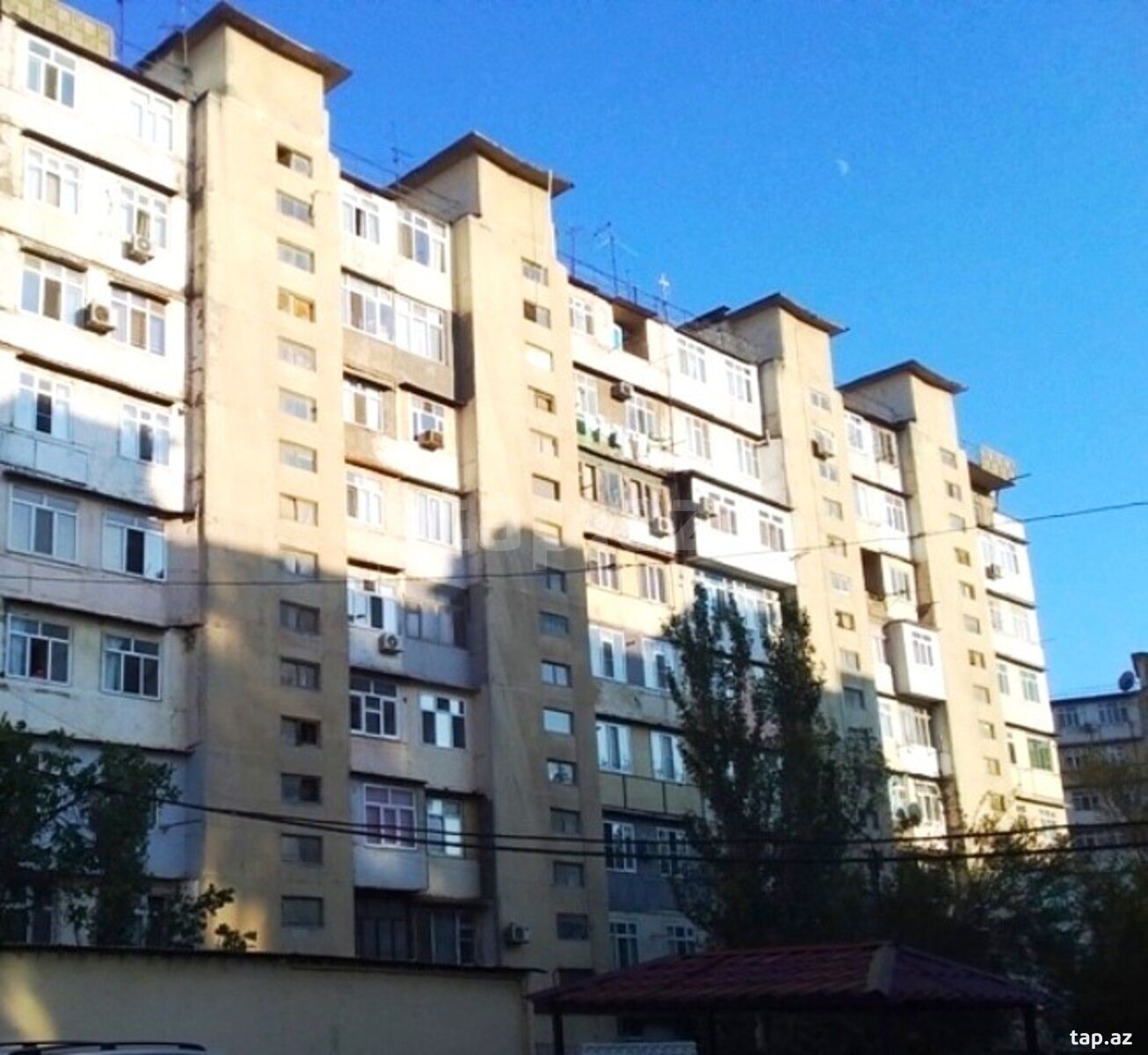 3-otaqlı mənzil, 8 Noyabr pr., 80 m²