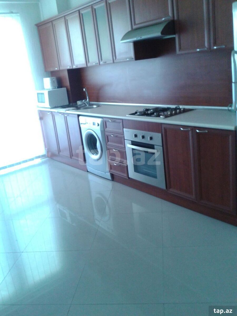 3-otaqlı yeni tikili kirayə verilir, 28 May m., 155 m² (14)