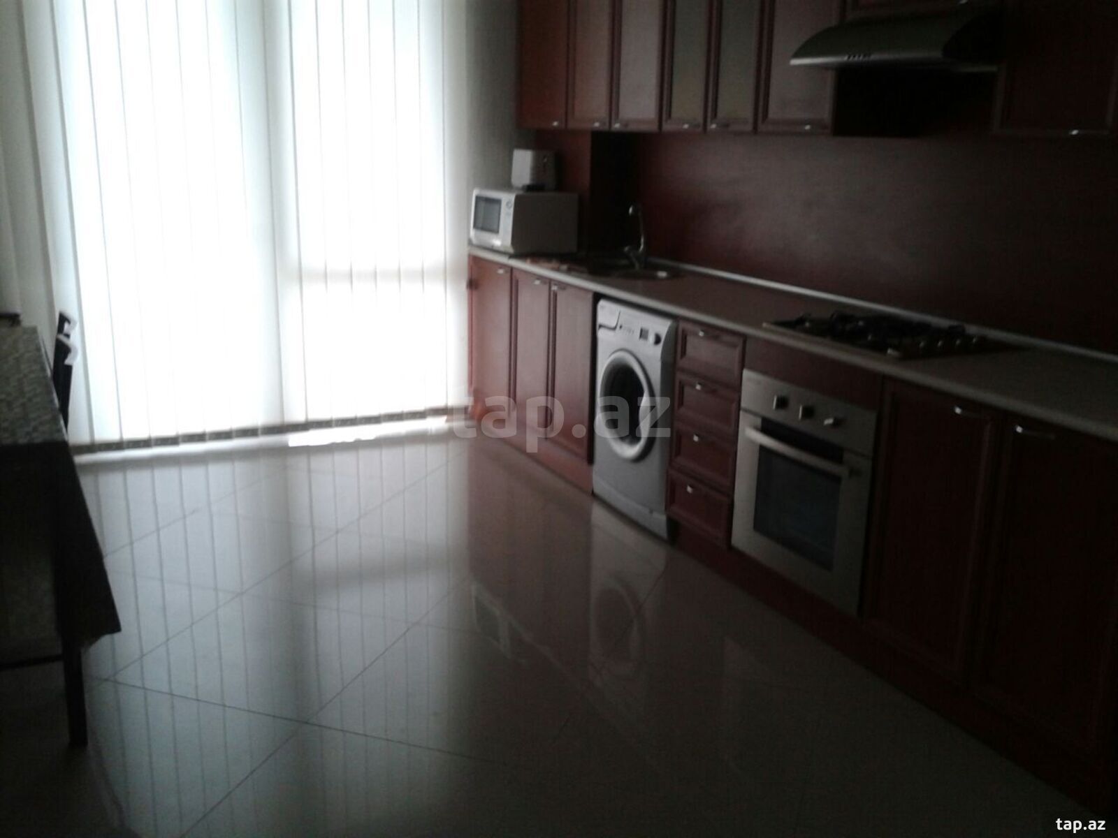 3-otaqlı yeni tikili kirayə verilir, 28 May m., 155 m² (5)