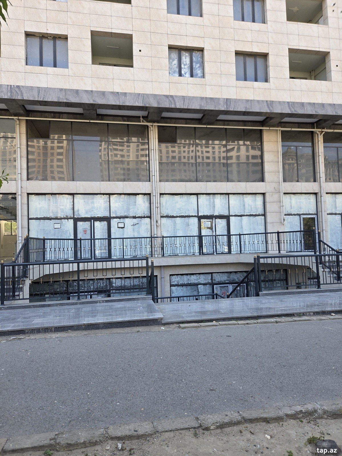 Mağaza, Neftçilər m. (6)
