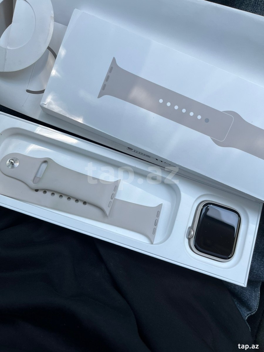 Apple Watch Series 9 Aluminum Cellular Silver 45mm (9)
