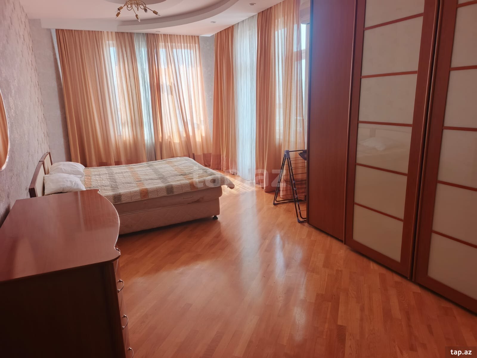 4-otaqlı yeni tikili kirayə verilir, 28 May m., 200 m² (13)