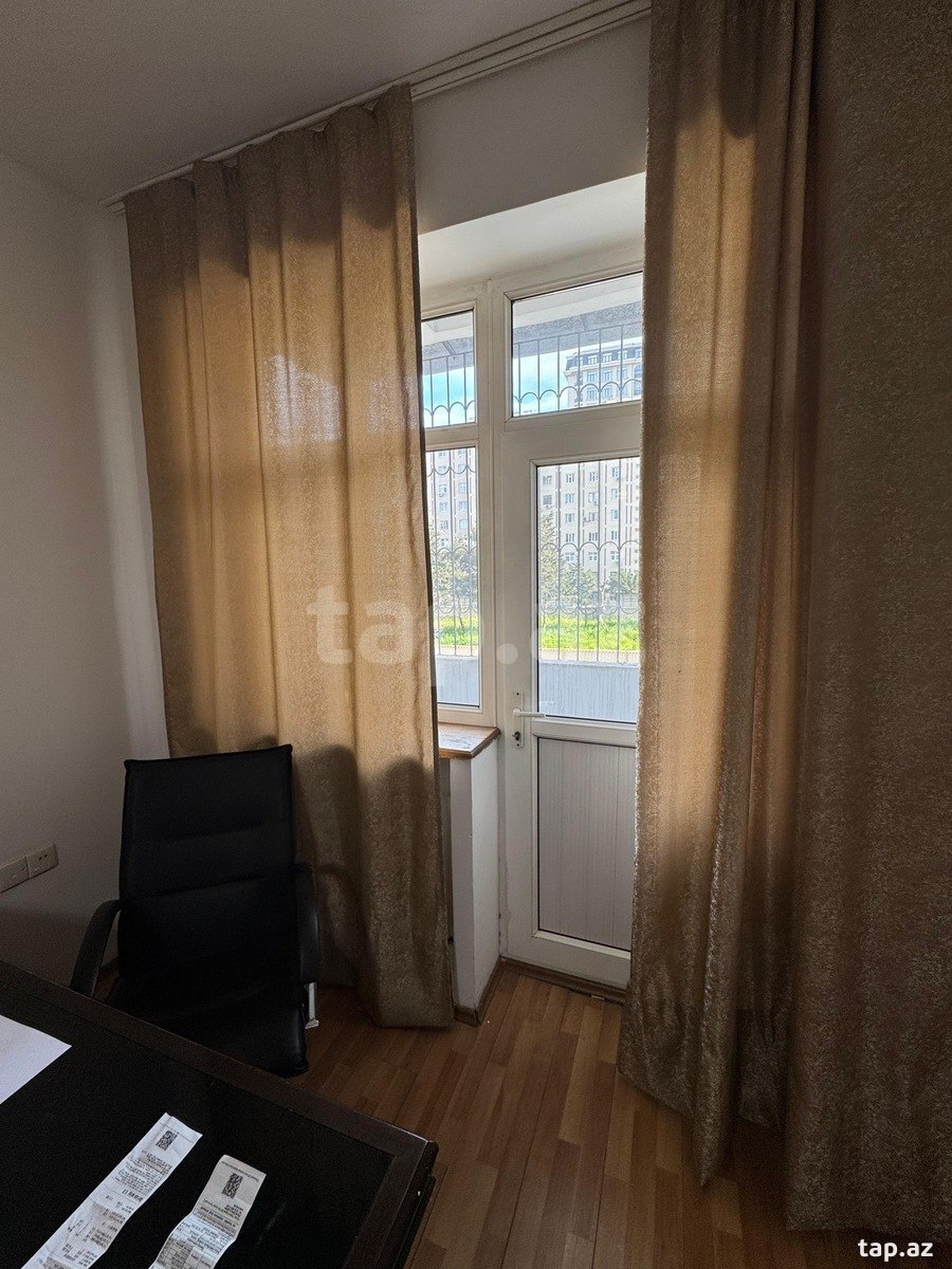 Ofis icarəyə verilir, Ceyhun Hacıbəyli küç. (9)