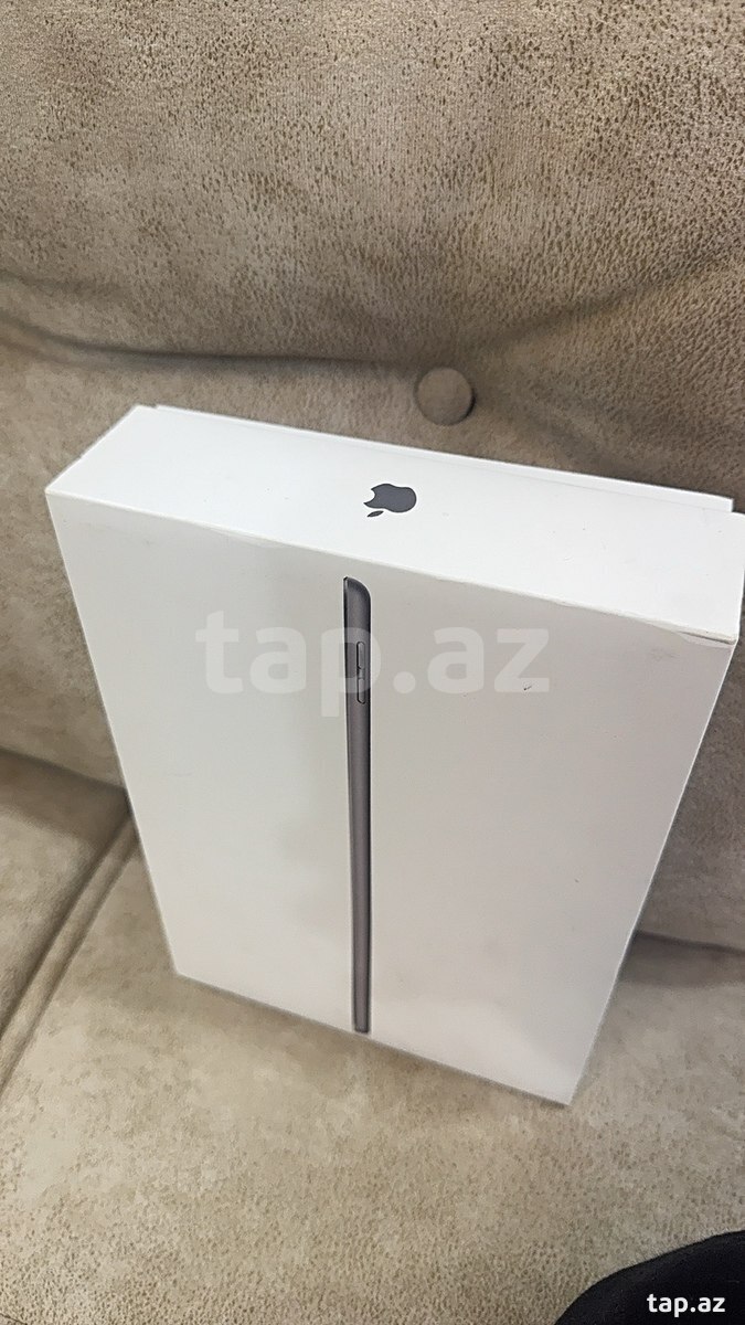 Apple iPad 9.7 (2018) Silver 128GB/2GB