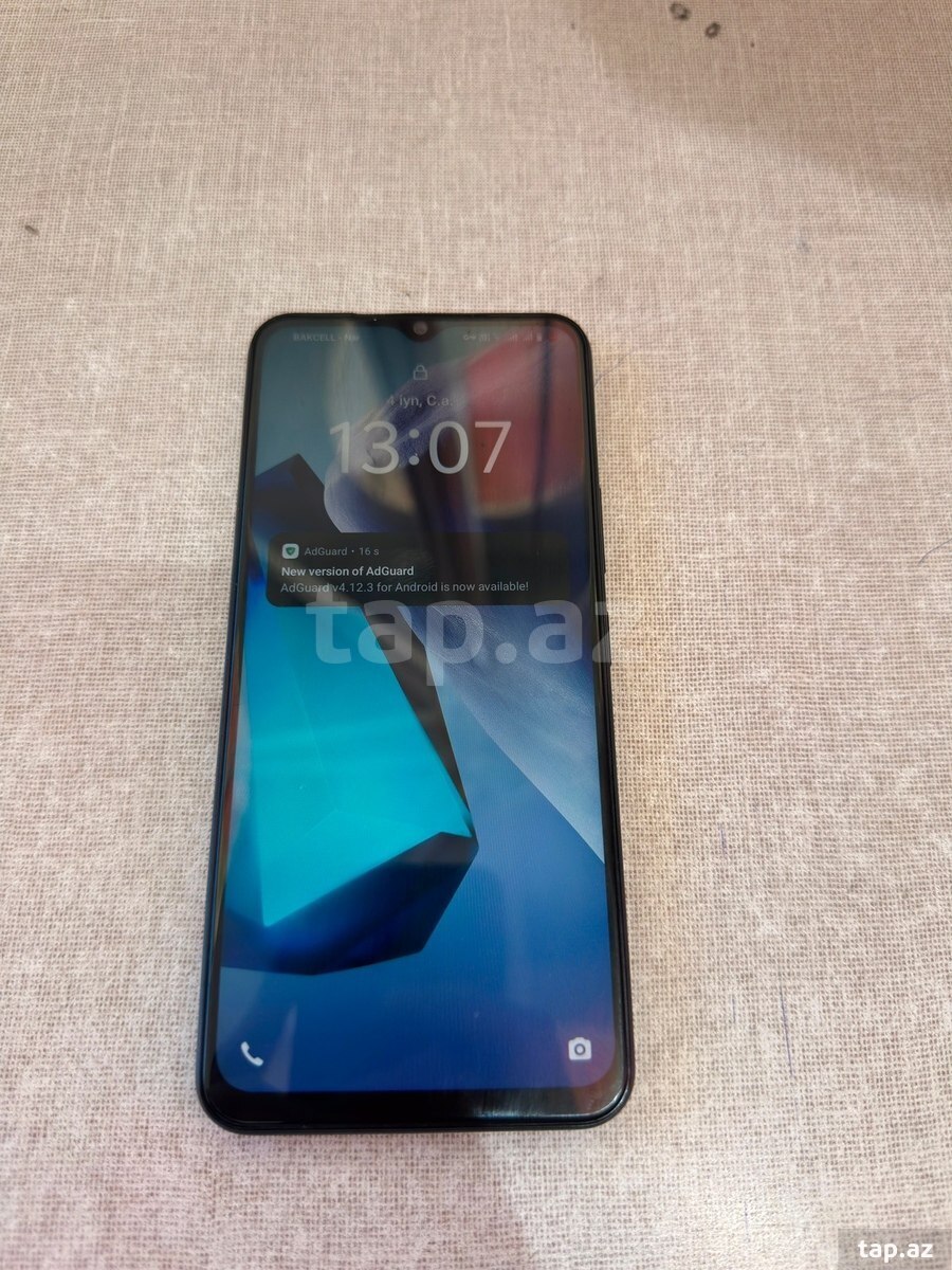Vivo Y03 Space Black 128GB/4GB