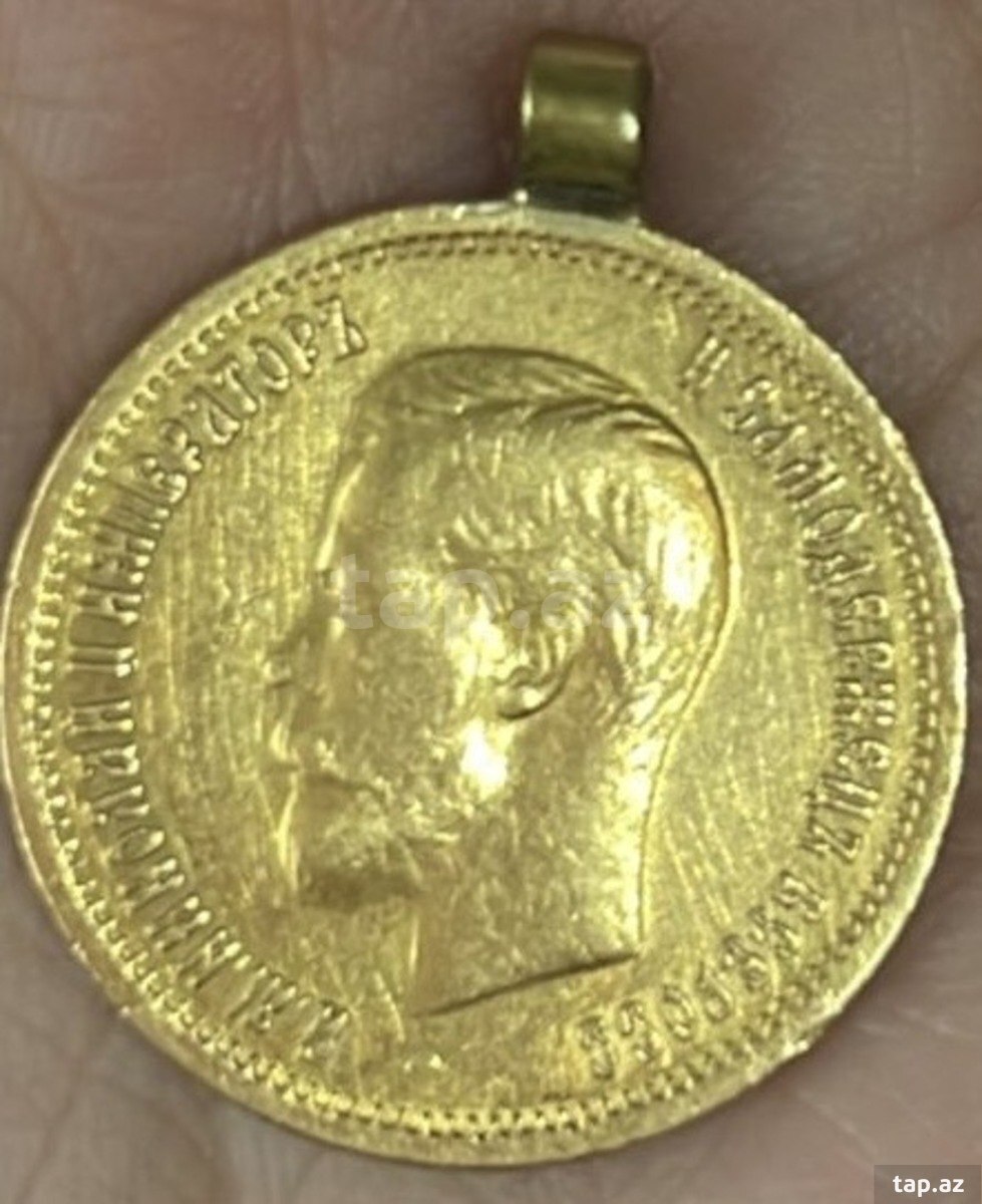 Qızıl sikkə (2)