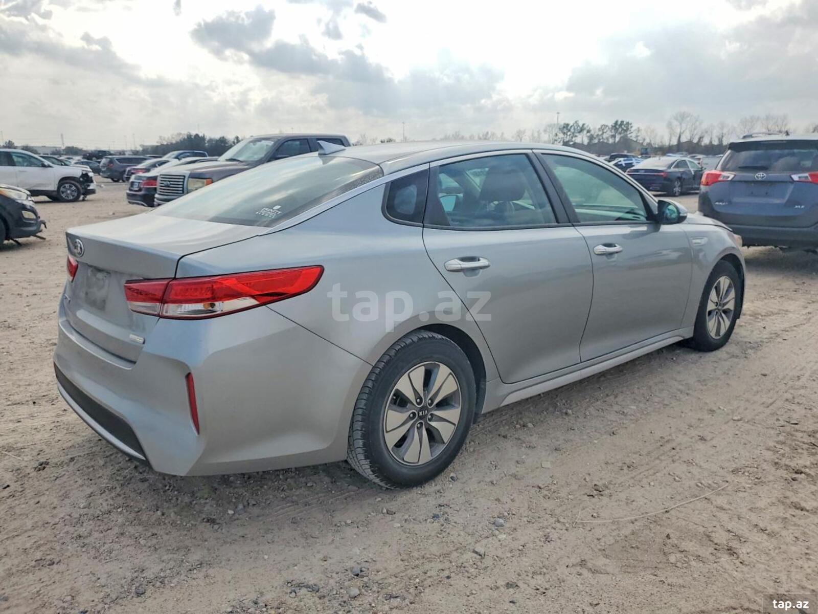 KIA Optima, 2017 il (4)