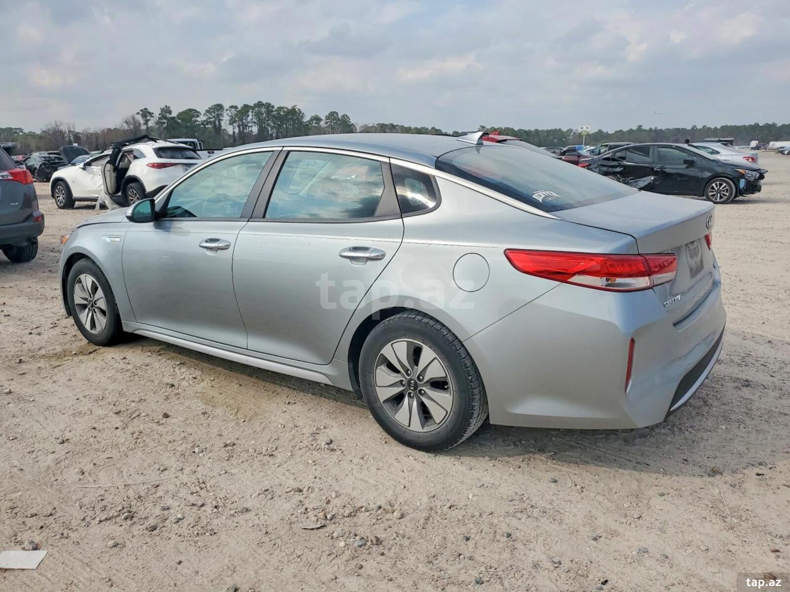 KIA Optima, 2017 il (3)