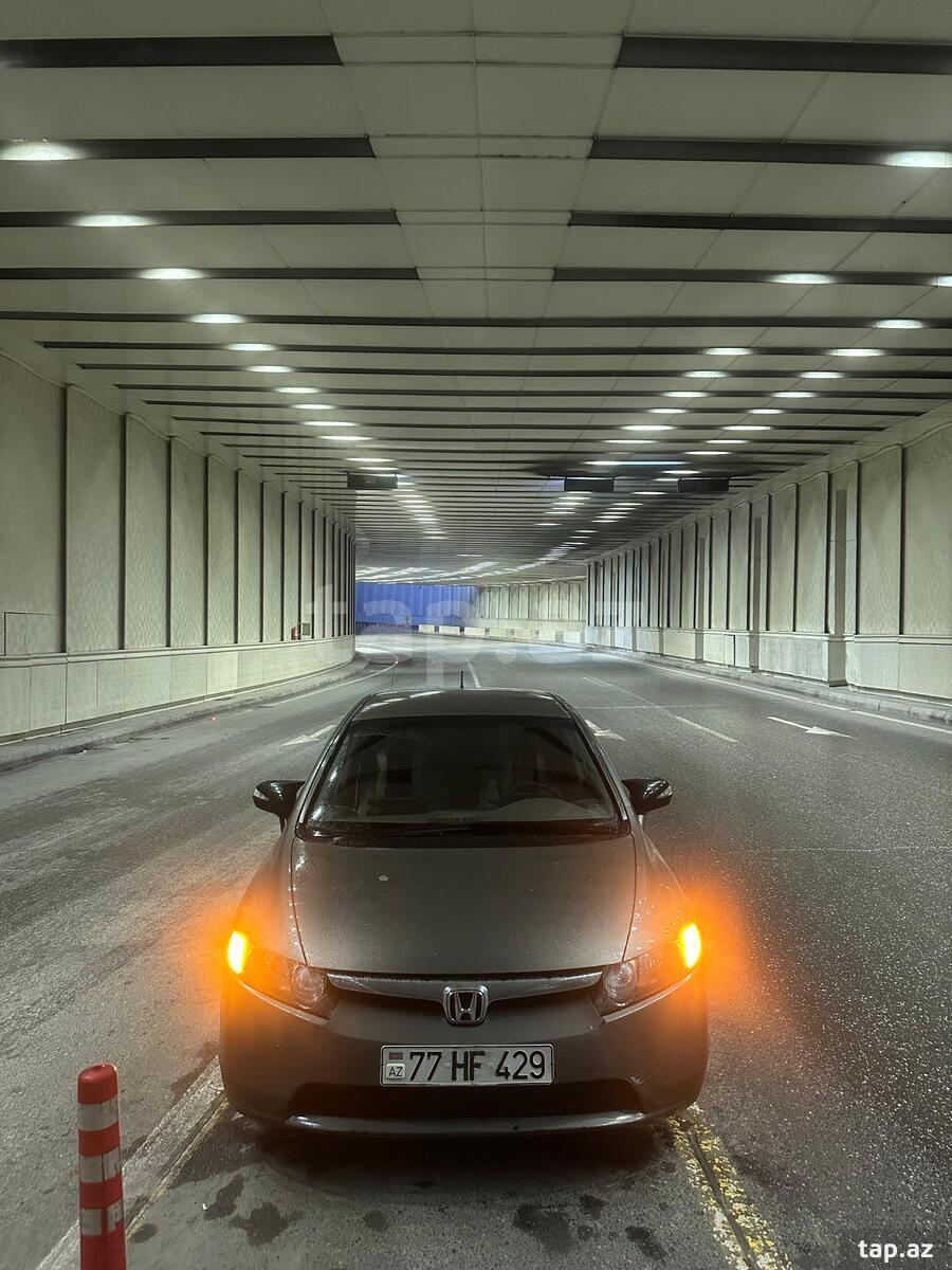 Honda Civic, 2007 il (13)