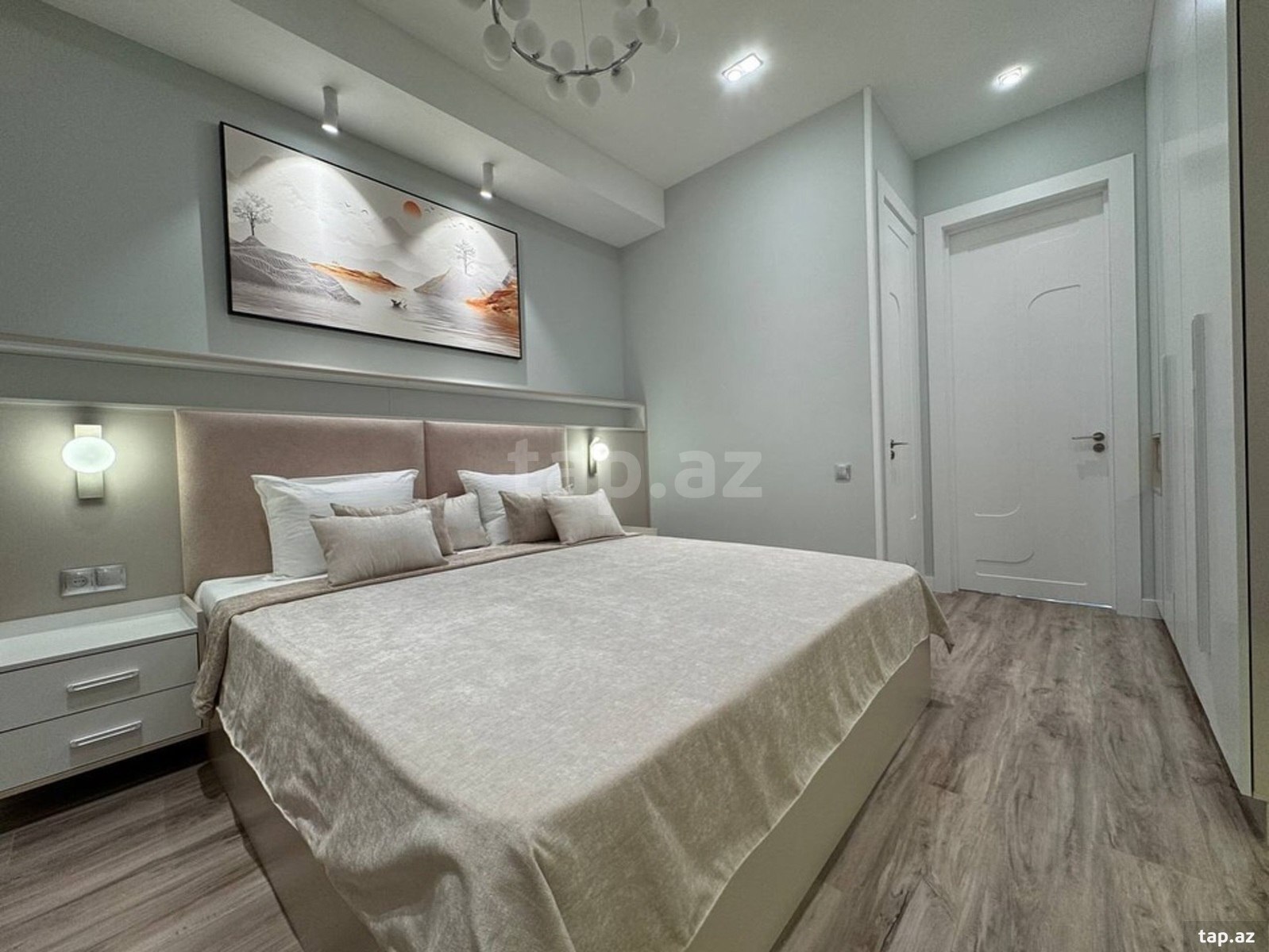 4-otaqlı yeni tikili kirayə verilir, 28 May m., 250 m²