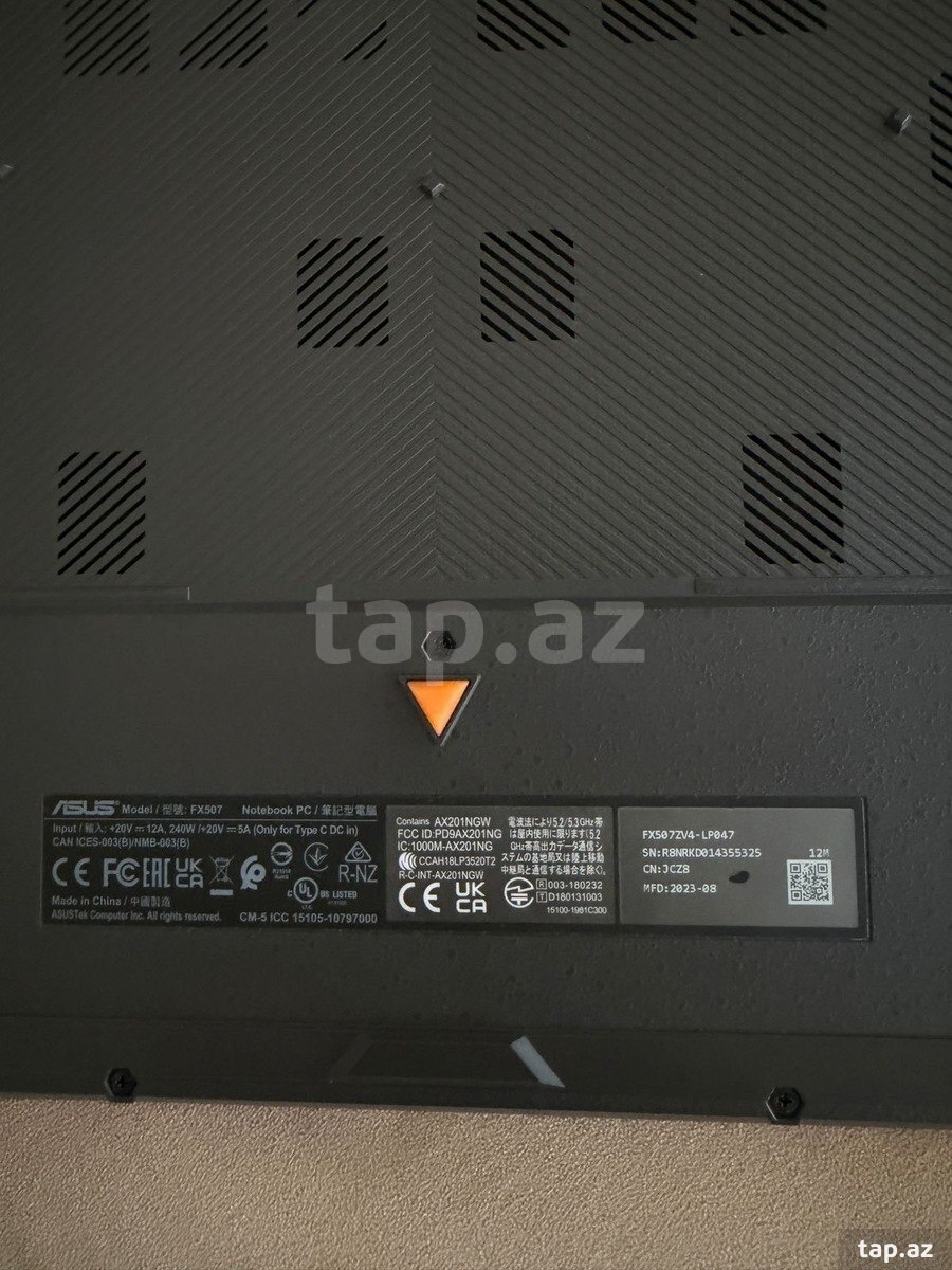 Noutbuk "Asus" (4)
