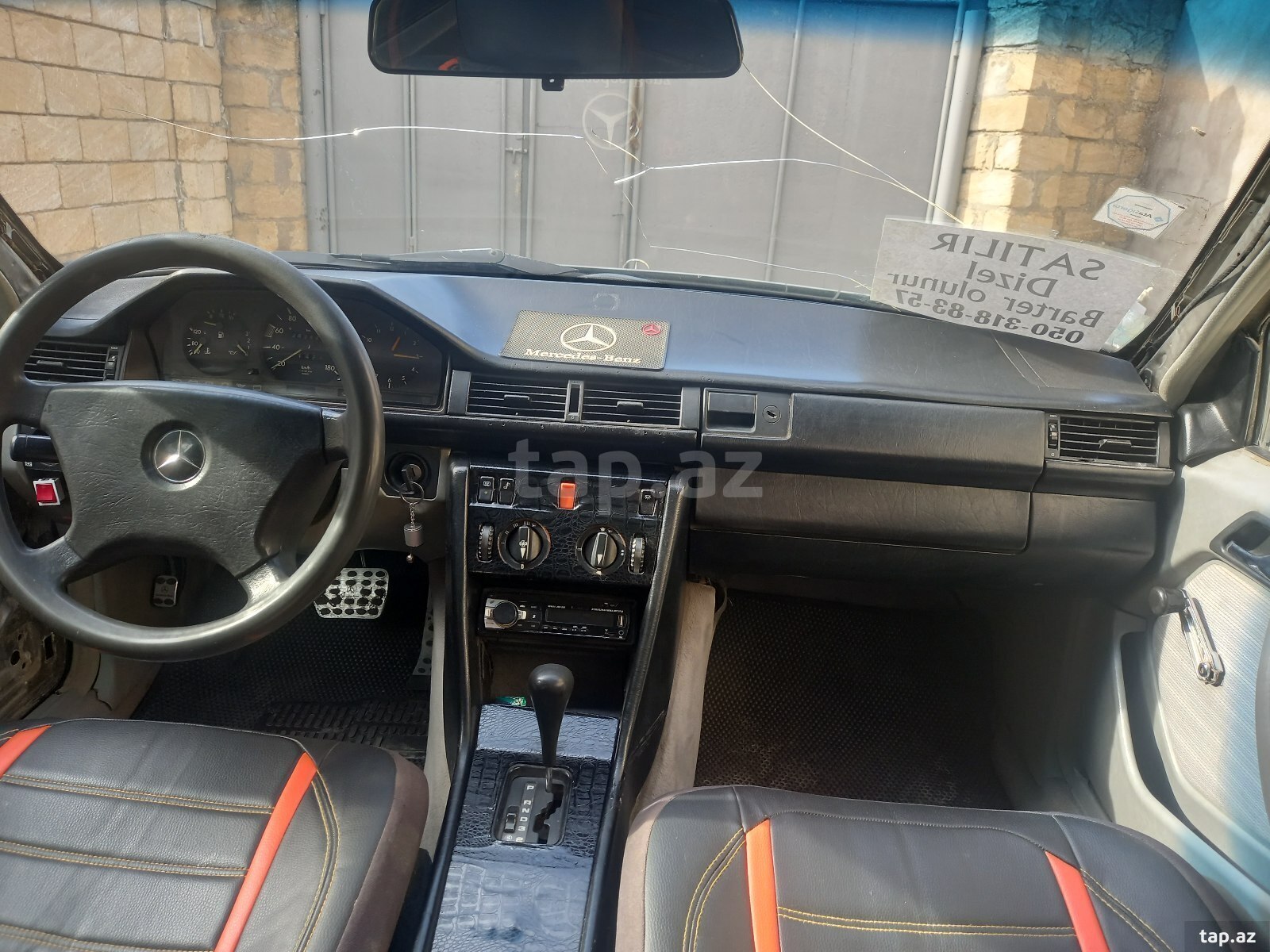Mercedes E 220, 1988 il (3)