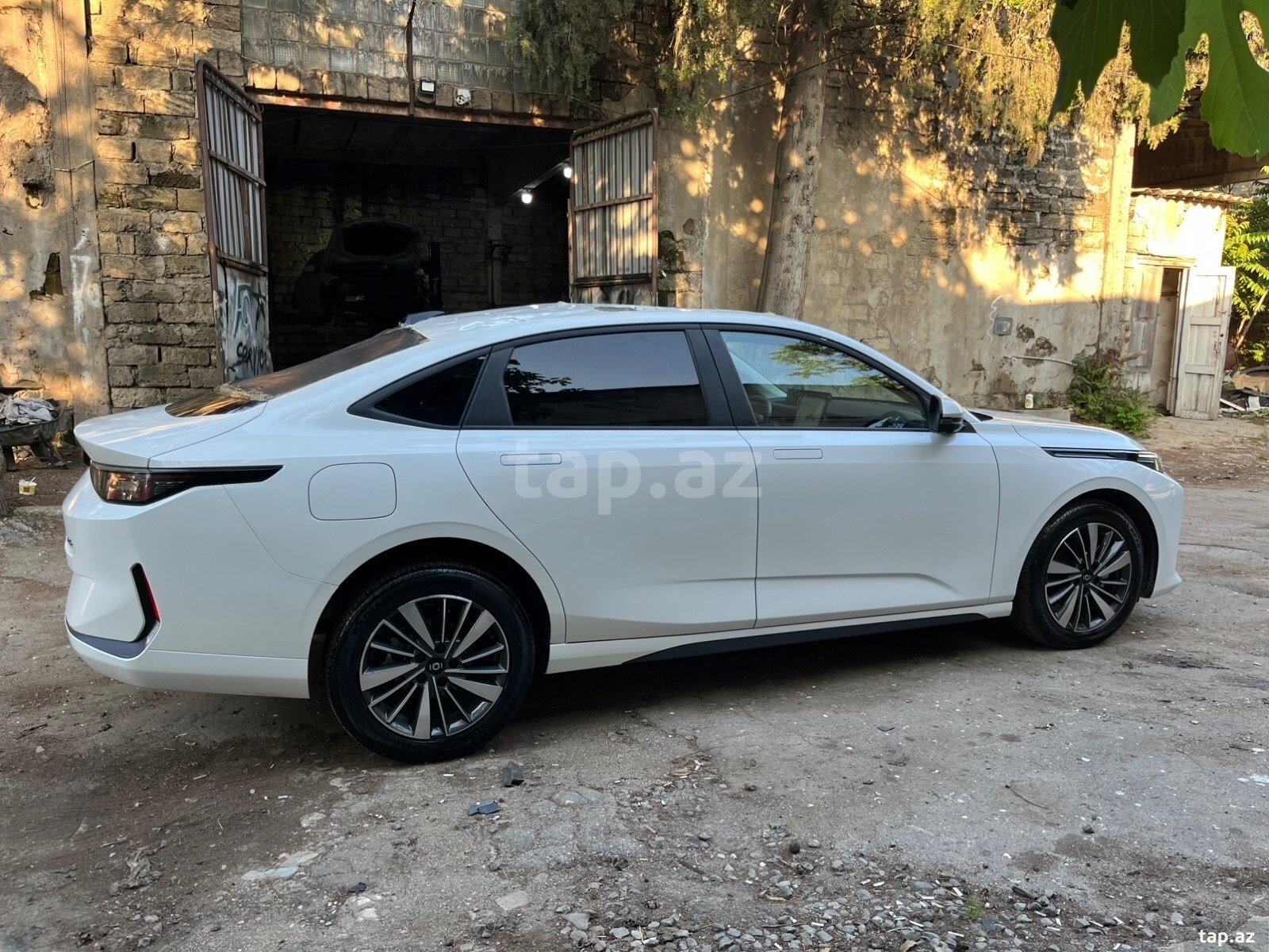 Changan Qiyuan A05, 2024 il (9)