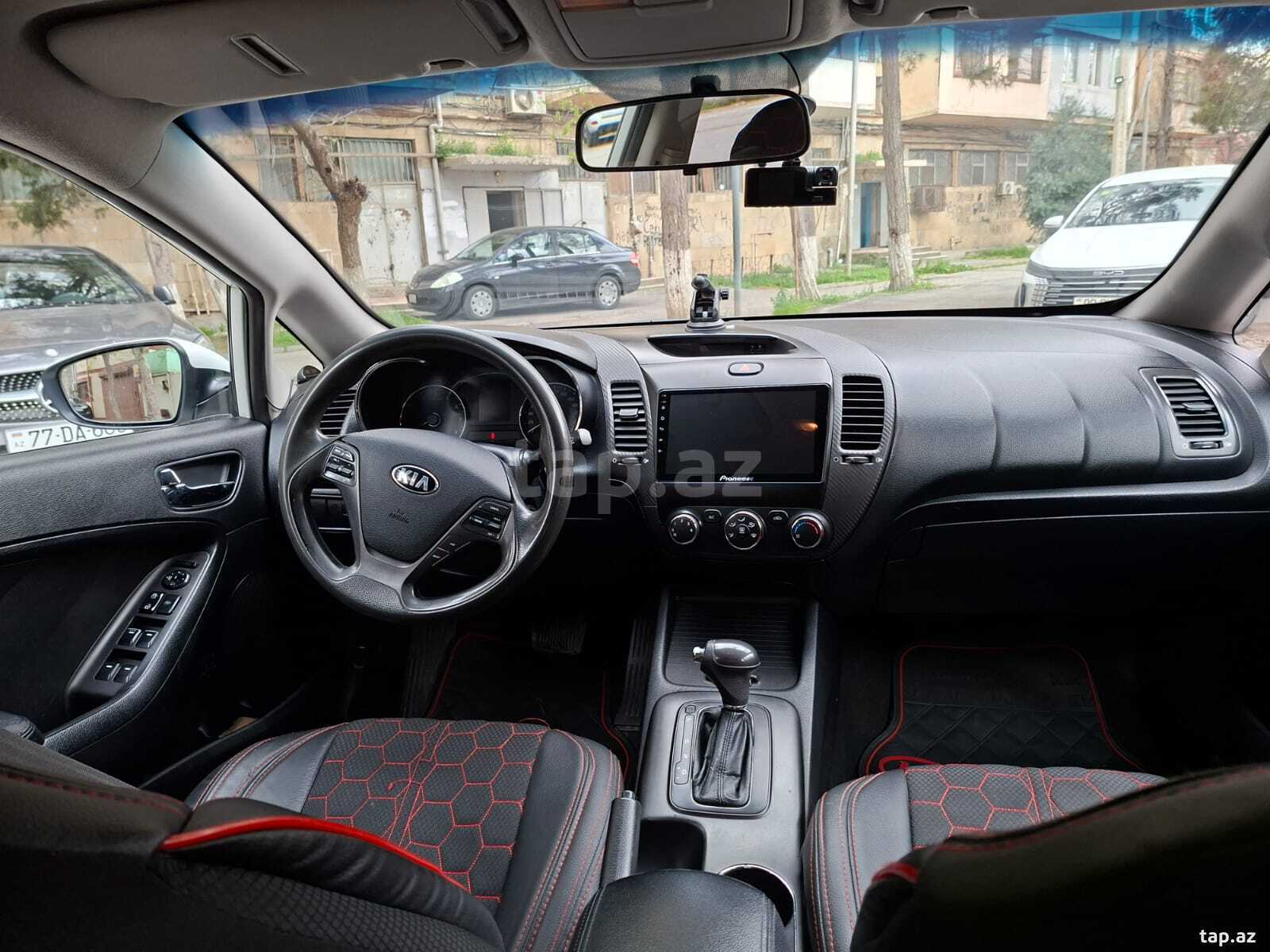KIA Cerato, 2012 il (8)