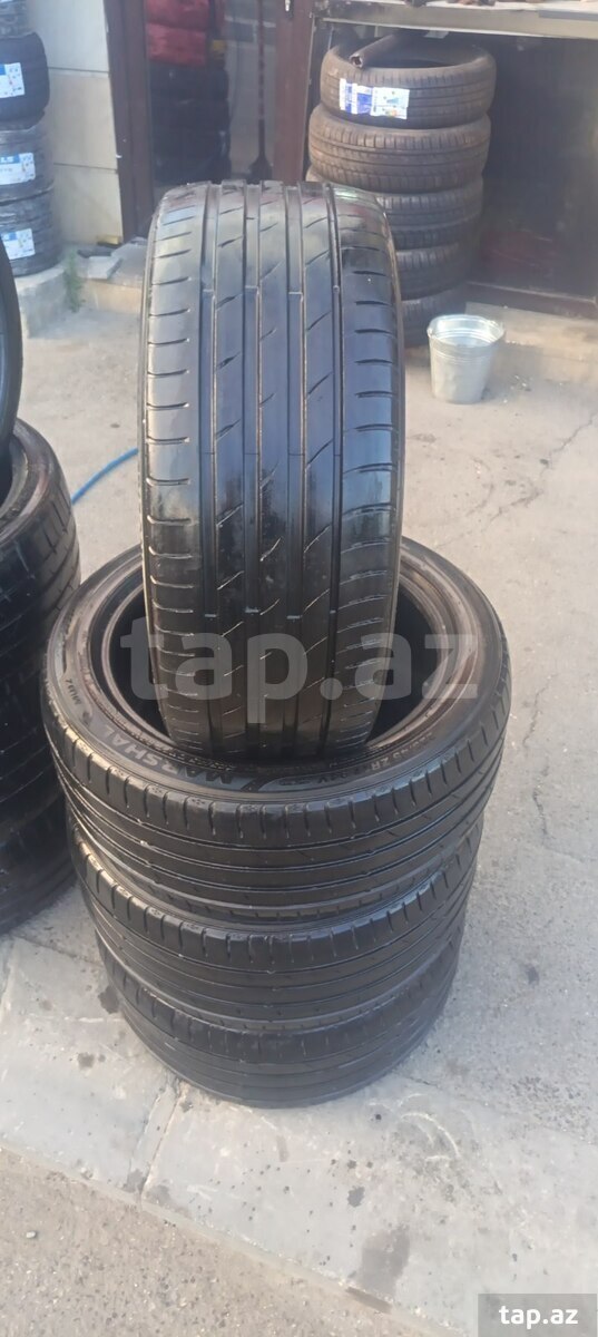 Şinlər 225/45 R17, 245/40 R17 