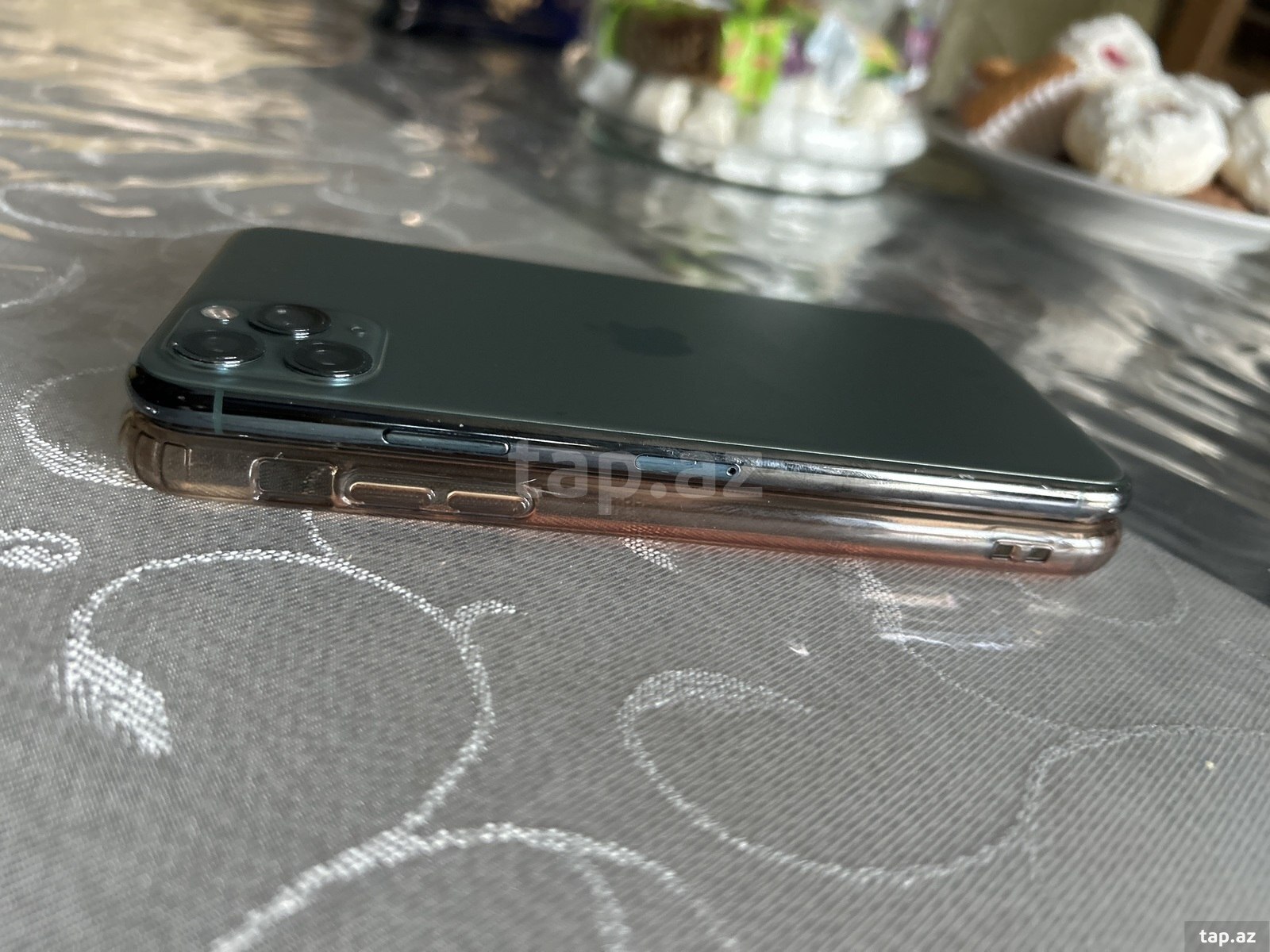 Apple iPhone 11 Pro Max Silver 256GB/4GB (3)