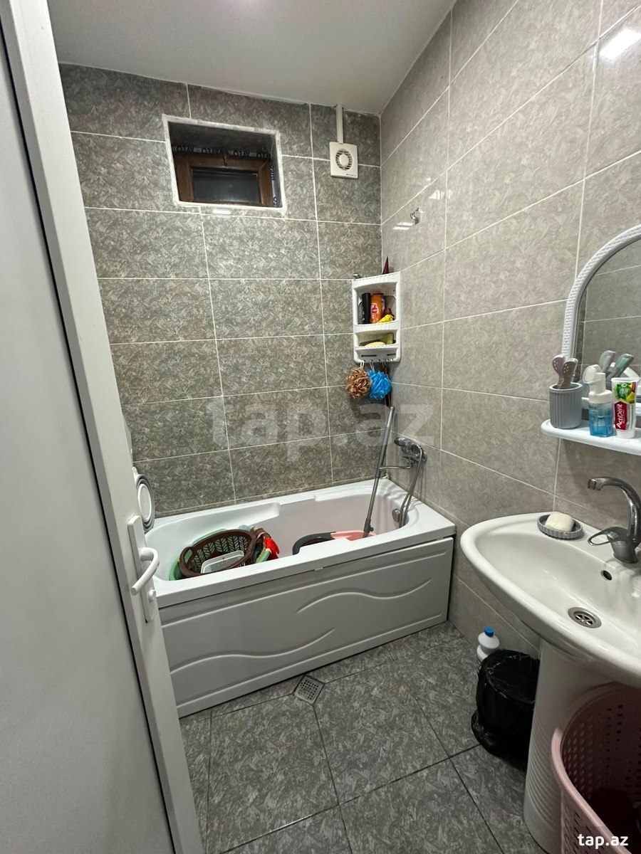 Həyət evi kirayə verilir, Laçın r. (8)