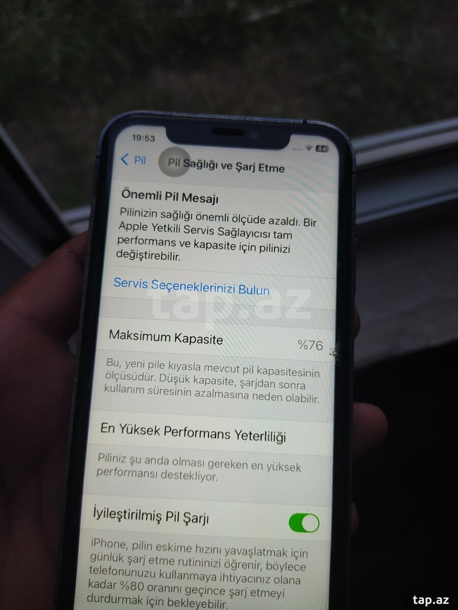 Apple iPhone XR Blue 128GB/3GB (2)