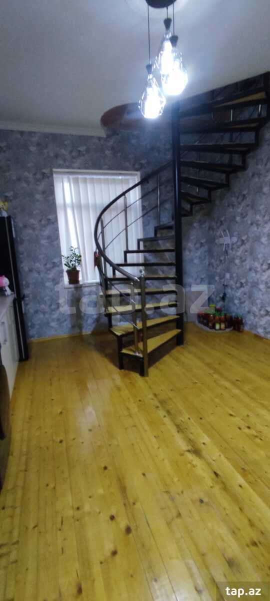 Həyət evi, Saray qəs. (5)