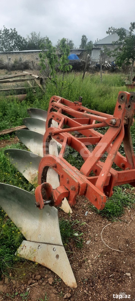 Traktor YTO 1404, 2026 il (6)