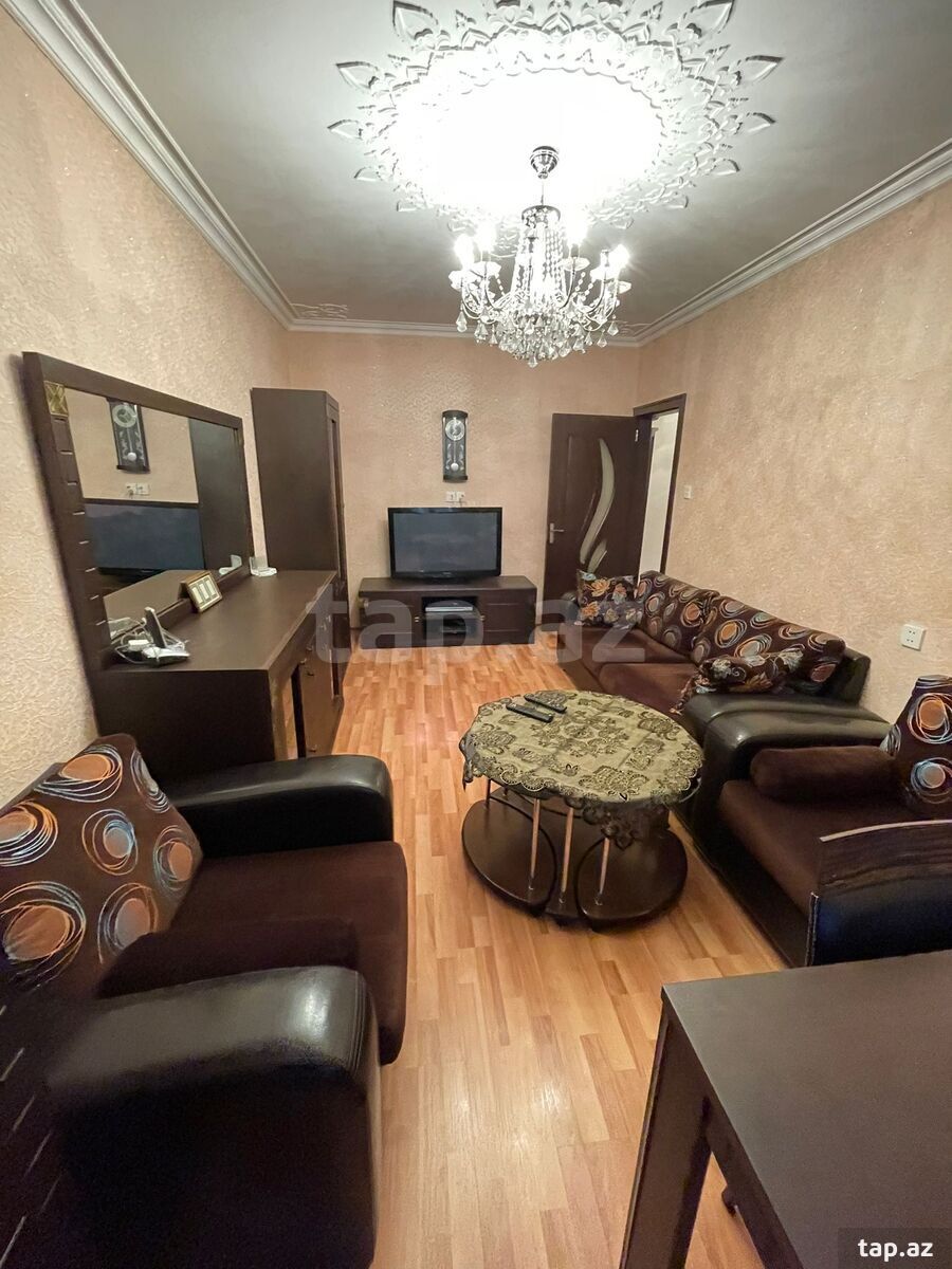 3-otaqlı mənzil, E.Akademiyası m., 88 m² (2)
