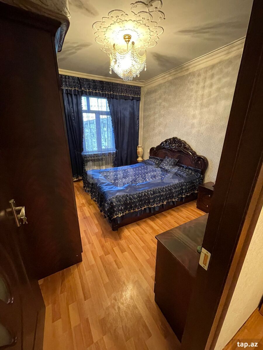 3-otaqlı mənzil, E.Akademiyası m., 88 m² (3)