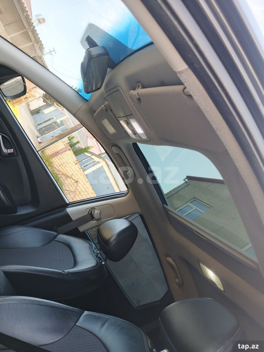 Hyundai ix35, 2011 il (7)