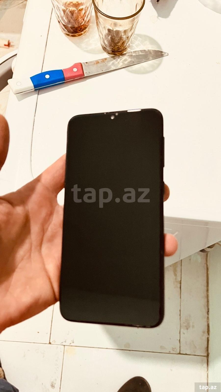 Samsung Galaxy A10 Black 32GB/2GB (4)