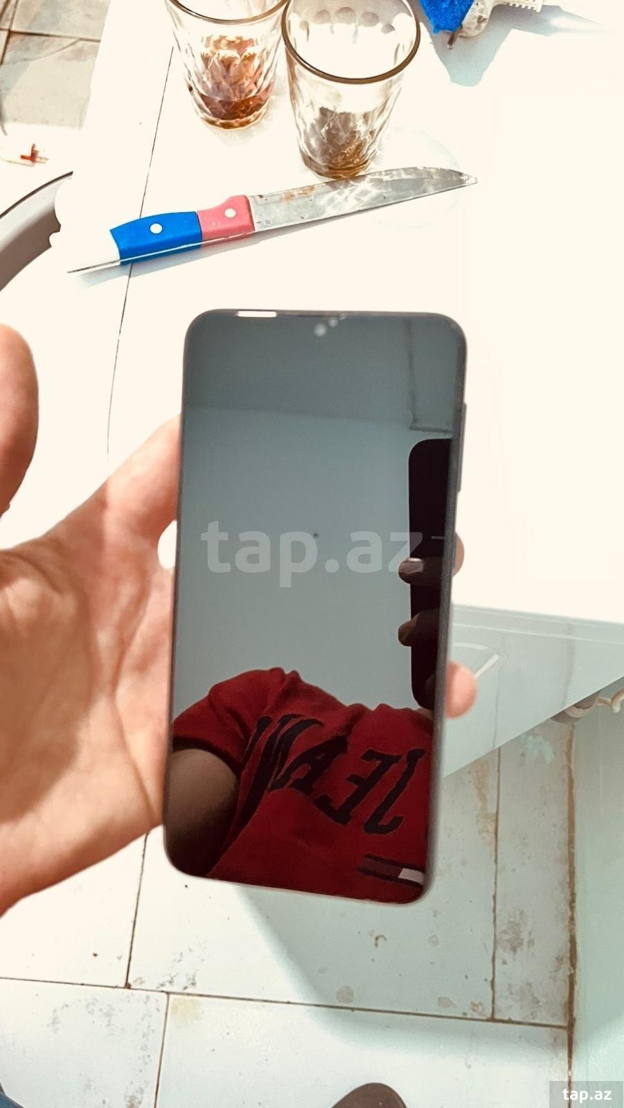 Samsung Galaxy A10 Black 32GB/2GB (2)