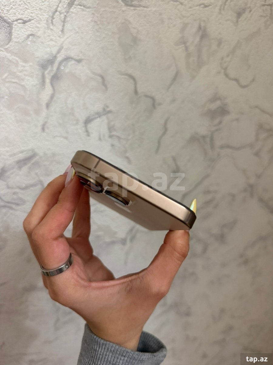 Apple iPhone 16 Pro Max Desert Titanium 256GB/8GB (6)