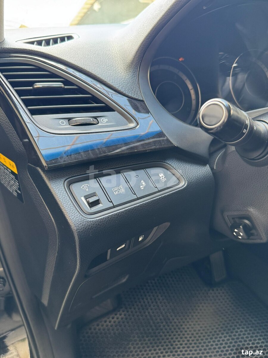 Hyundai Grandeur, 2014 il (2)