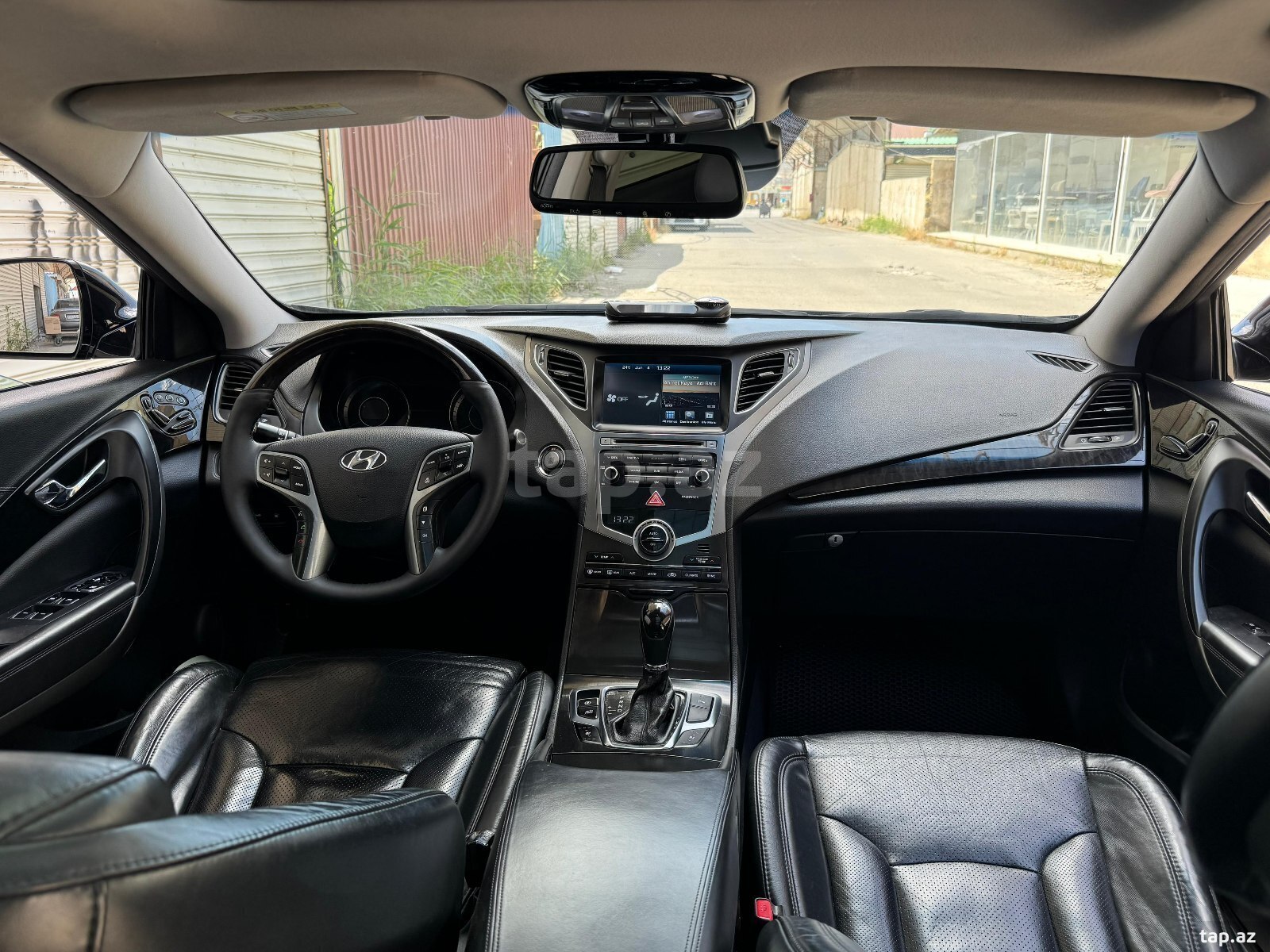 Hyundai Grandeur, 2014 il (5)