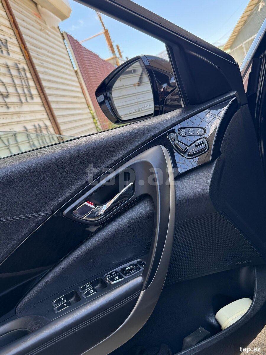 Hyundai Grandeur, 2014 il (8)