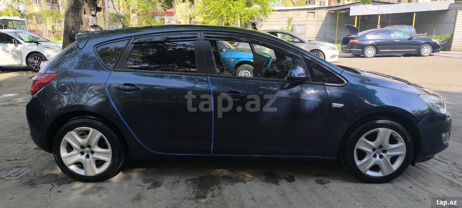 Opel Astra, 2011 il (9)
