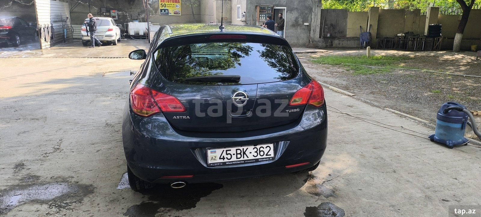 Opel Astra, 2011 il (4)