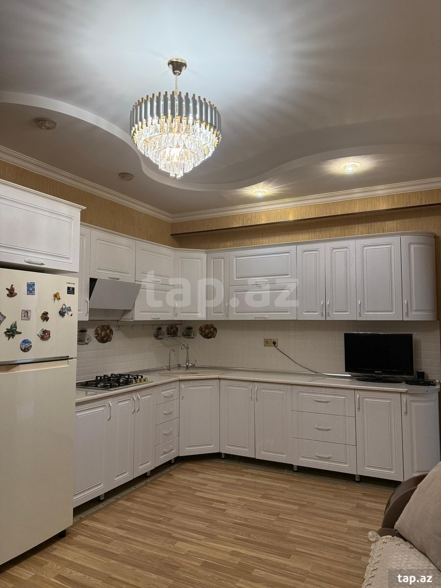 3-otaqlı yeni tikili kirayə verilir, Gəncə ş., 144 m² (6)