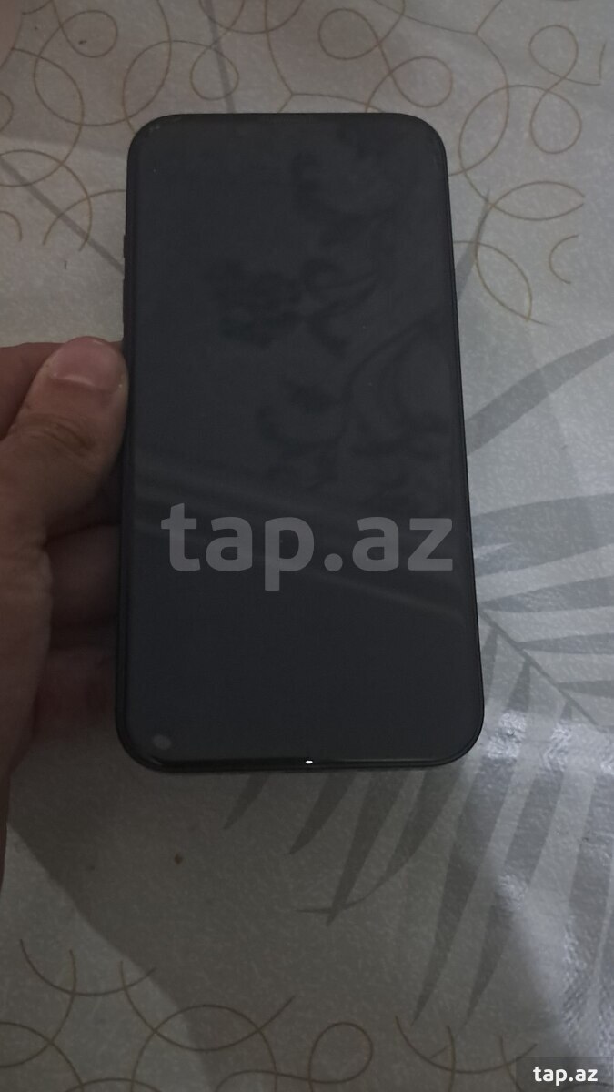Apple iPhone 13 Midnight 128GB/4GB (2)