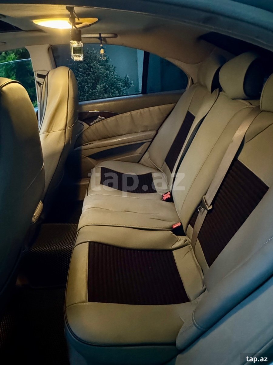 Mercedes E 320, 2002 il (20)