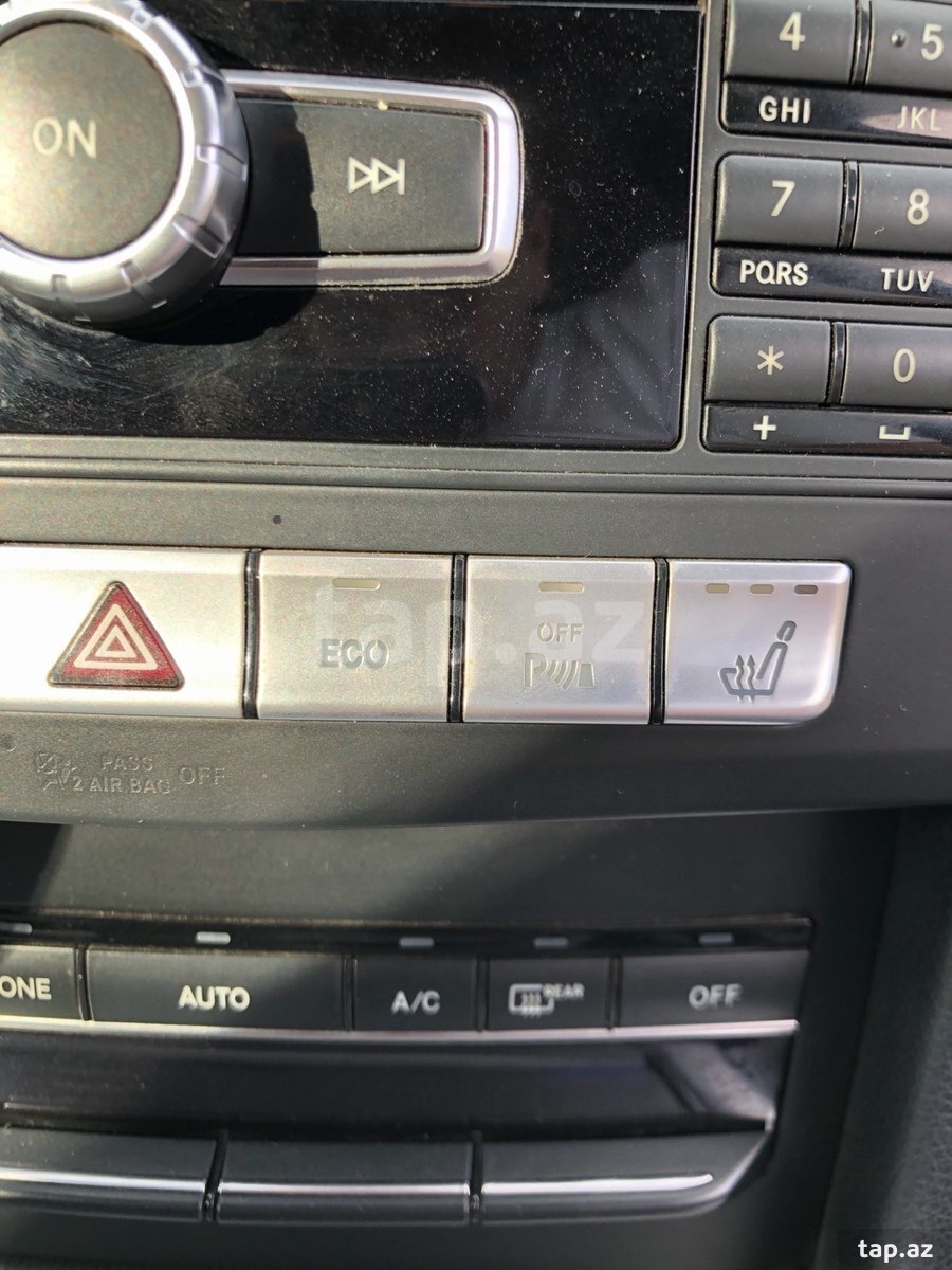 Mercedes E 220, 2015 il (10)