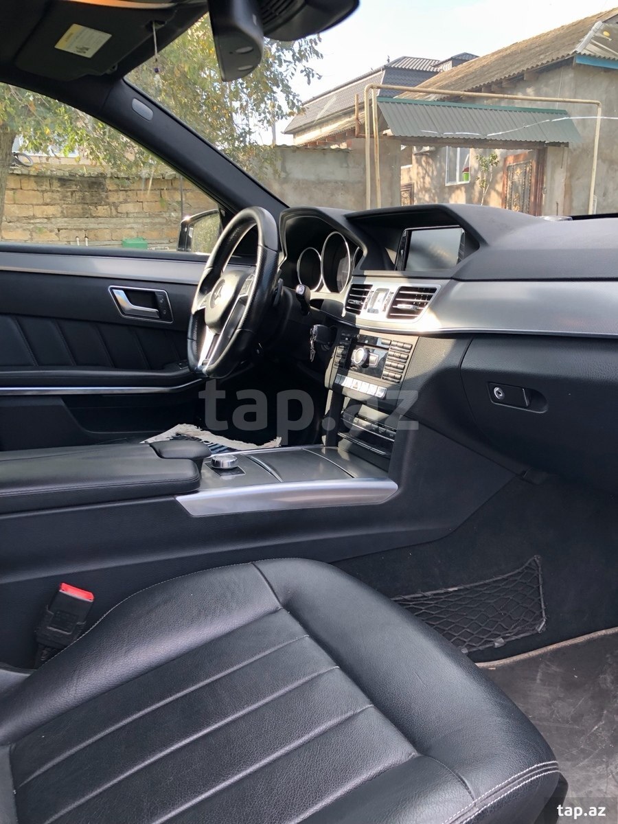 Mercedes E 220, 2015 il (8)