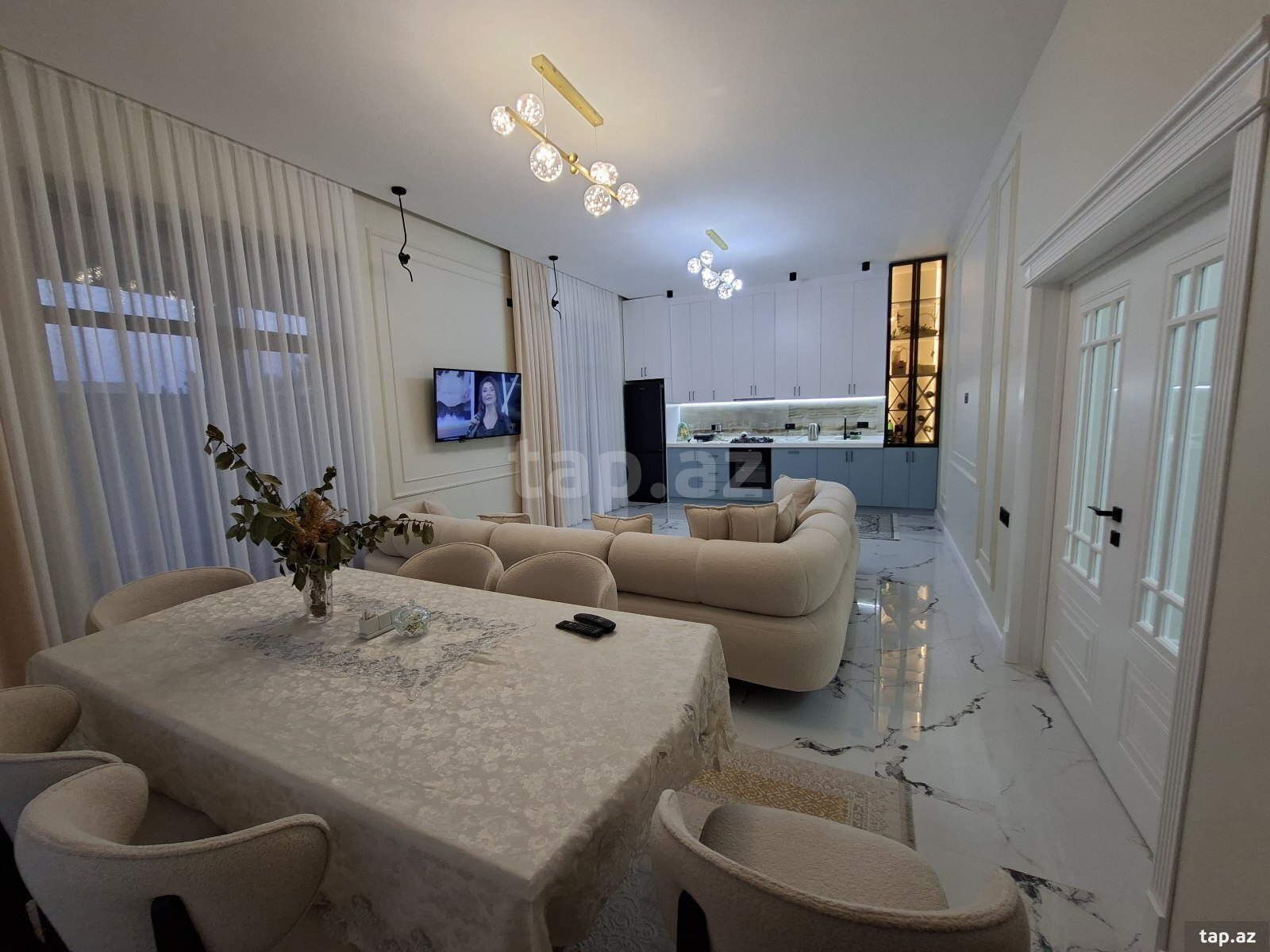 Həyət evi, Novxanı qəs. (11)