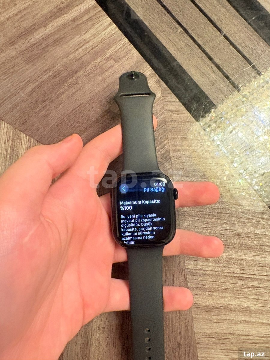 Apple watch series 10 46mm (2)