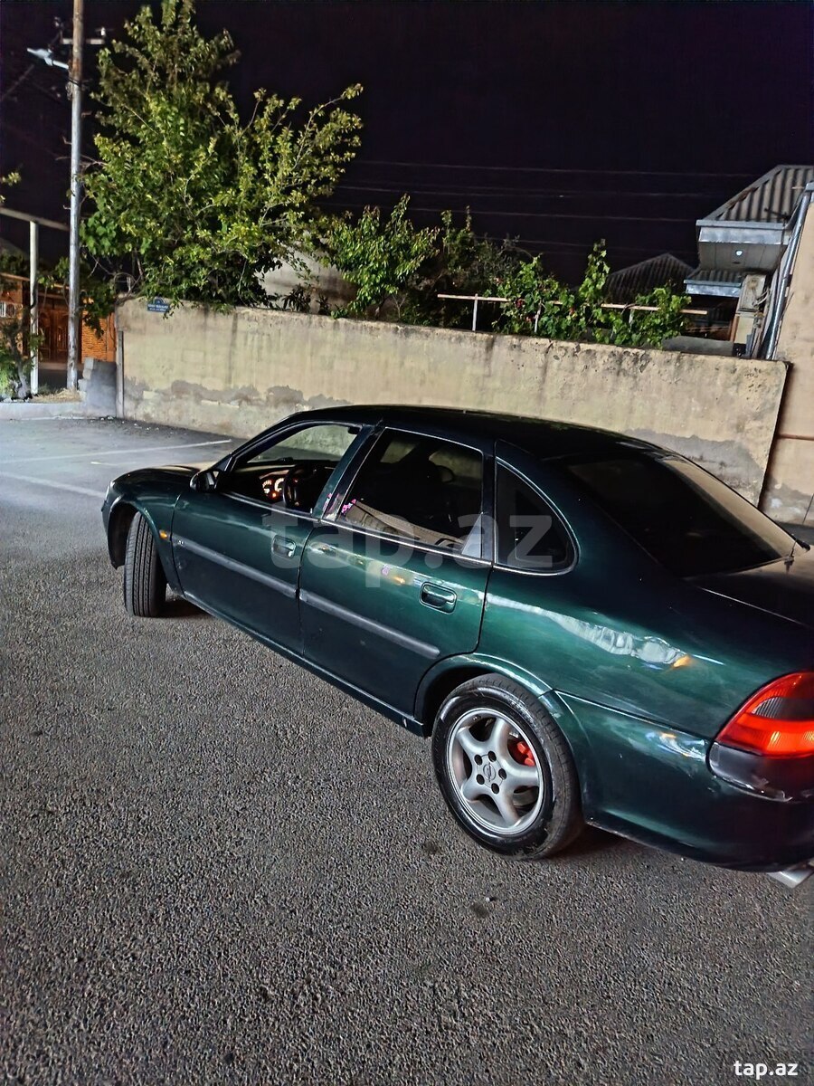 Opel Vectra, 1998 il (2)