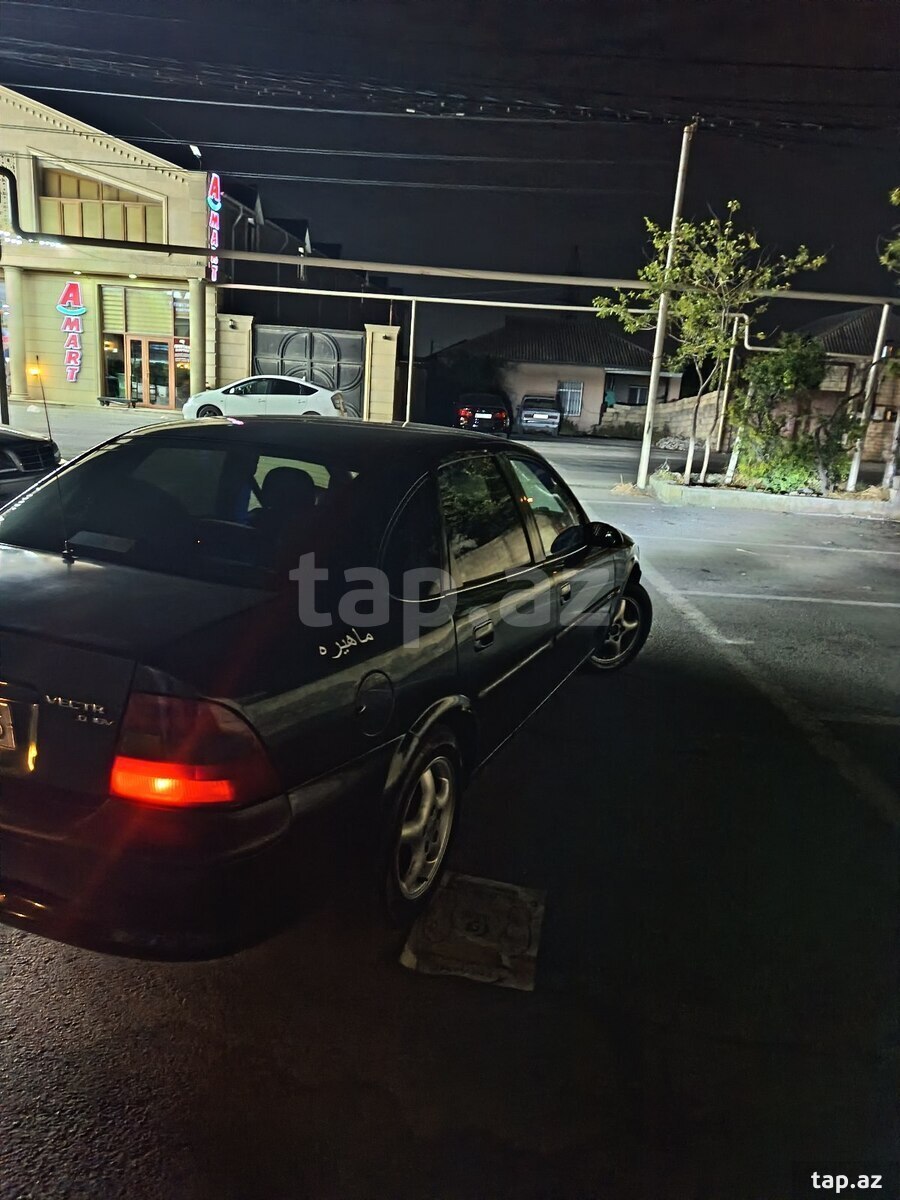 Opel Vectra, 1998 il (3)